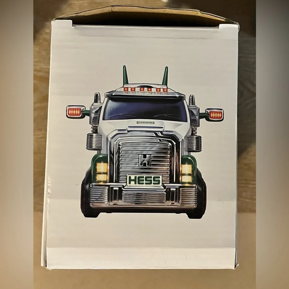 2014 Hess Toy Truck and Space Cruiser with Scout